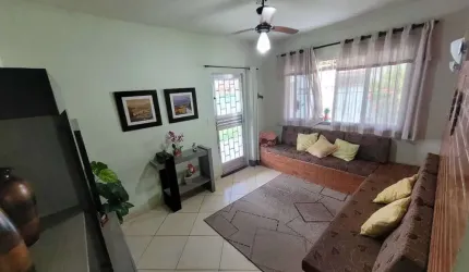Casa à venda no bairro Iguabinha em Araruama/RJ