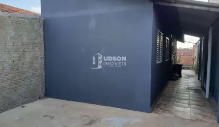 Casa para Venda em Bauru, Jardim Ivone, 2 dormitórios, 1 banheiro, 2 vagas