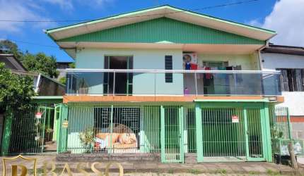 Excelente casa semimobiliada com sala comercial à venda no Bairro Jardim Eldorado