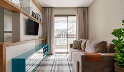 Apartamento semi mobiliado em Condominio Club, 2 quartos com suíte, em Itacorubi - Florianópolis
