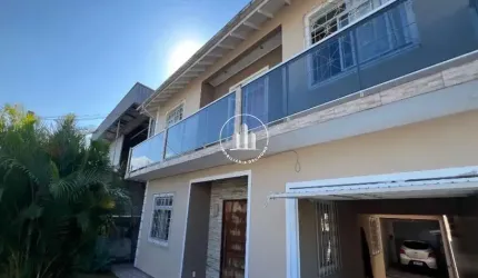 Casa 3 Quartos com 1 Suíte e 265m² - Flor de Napolis