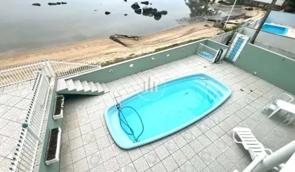 Casa 3 Dormitorios, sendo 3 Suites