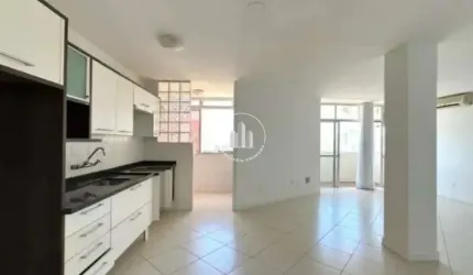 Apartamento 101m² com 3 Quartos e Suíte no Centro