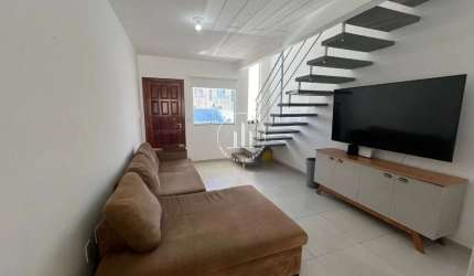 Sobrado Geminado 76m² com 2 Quartos e Suítes na Serraria