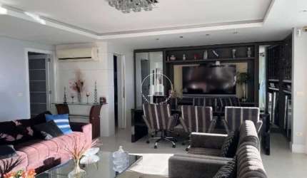 Casa com 5 dormitórios sendo 3 suítes no Joao Paulo