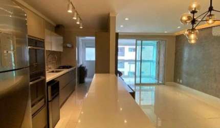 Apartamento 2 Quartos com 2 Suítes e 94m² - Agronômica