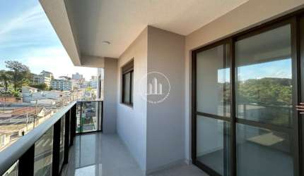 Apartamento 3 dormitórios na Praia Comprida - São José.