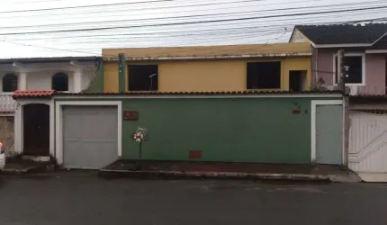 Casa 2/4 à venda em Plataforma