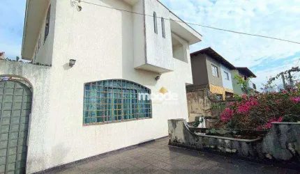 Sobrado com 3 dormitórios à venda, 242 m² por R$ 689.000,00 - Parque Ipê - São Paulo/SP