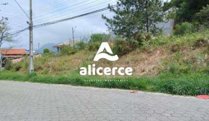 Terreno à venda com , 200m² em Forquilhas São José