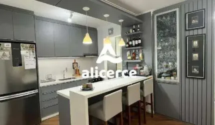 Apartamento com móveis planejados próximo a beira mar