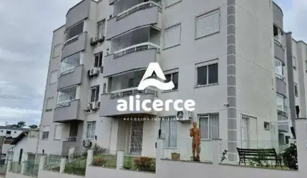 Apartamento à venda com 2 quartos 1 suíte, 69m² em Flor de Nápolis São José