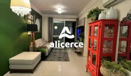 Apartamento à venda com 2 quartos 1 suíte, 133m² em Capoeiras Florianópolis