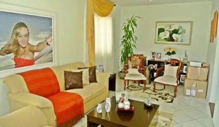 Casa à venda com 5 quartos 1 suíte, 230m² em Barreiros São José