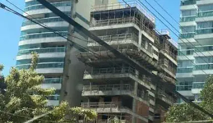 Apartamento com 3 dormitórios à venda, 98 m² por R$ 1.850.000 - Praia da Costa - Parque das Castanheiras