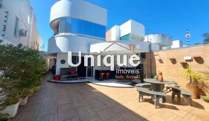 Linda casa com 3 suítes no Portinho à venda por R$ 1.000.000,00.