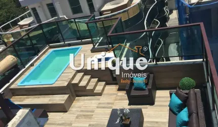 Linda cobertura na quadra da Praia do Forte, à venda por R$2.300.000,00.