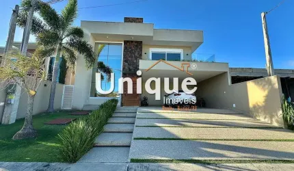 Casa duplex com 4 suítes e acabamento de luxo em São Pedro.