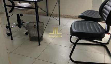 SALA COMERCIAL - CAMINHO DAS ARVORES