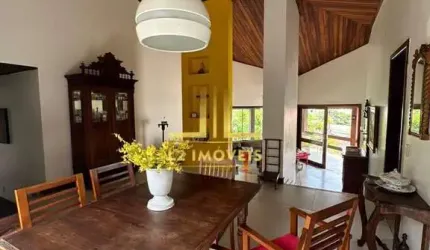 CASA DE LUXO - 3 QUARTOS SENDO 2 SUÍTES - HORTO FLORESTAL