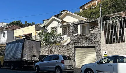 Casa 3 quartos - Santa Catarina