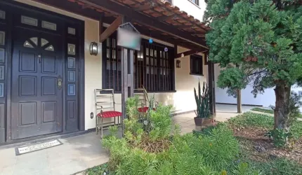 Casa 5 quartos - Aeroporto