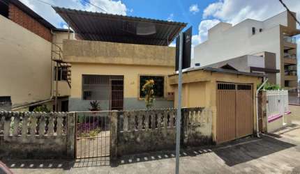 Casa 2 quartos - São Mateus