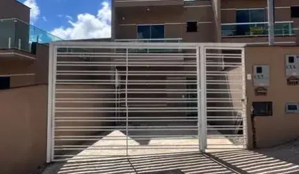 Casa triplex 2 quartos, 160m², no Jardim São João, Juiz de Fora Minas Gerais
