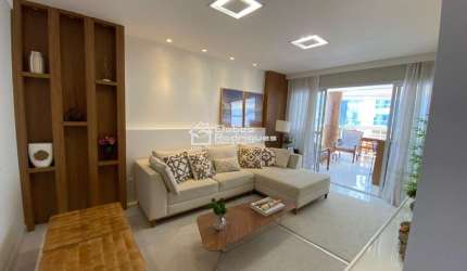Apartamento luxuoso na praia das castanheiras