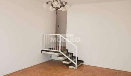 CASA COMERCIAL / RESIDENCIAL à venda, 6 quartos, 1 suíte, 2 vagas, LIDICE - Uberlândia/MG