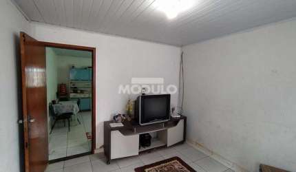 CASA RESIDENCIAL à venda, 2 quartos, 2 vagas, JARAGUA - Uberlândia/MG