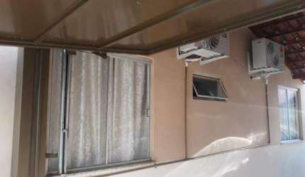 CASA DE CONDOMÍNIO à venda, 2 quartos, 1 vaga, JARDIM HOLANDA - Uberlândia/MG