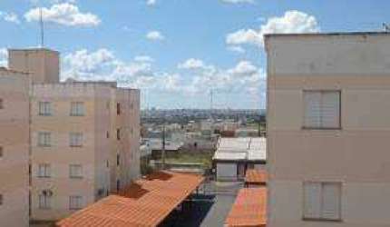 APARTAMENTO à venda, 2 quartos, 1 suíte, 1 vaga, Laranjeiras - Uberlândia/MG