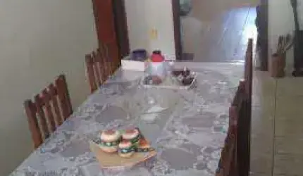 CASA RESIDENCIAL à venda, 3 quartos, 1 suíte, 6 vagas, JARDIM DAS PALMEIRAS - Uberlândia/MG
