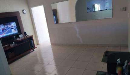 CASA RESIDENCIAL à venda, 3 quartos, 1 suíte, 4 vagas, Planalto - Uberlândia/MG