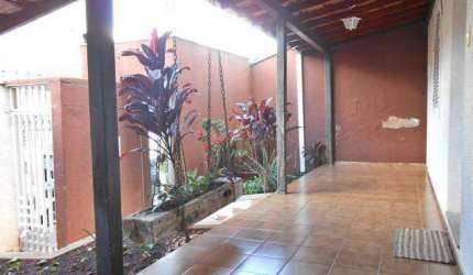 CASA RESIDENCIAL à venda, 3 quartos, 3 suítes, 1 vaga, LIDICE - Uberlândia/MG