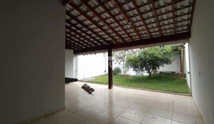CASA RESIDENCIAL à venda, 3 quartos, 1 suíte, 1 vaga, CARAJAS - Uberlândia/MG