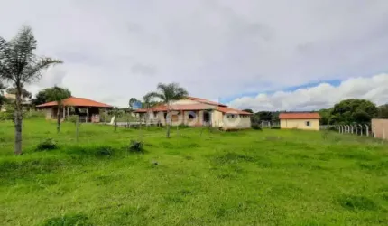 CHÁCARA à venda, 5 quartos, 1 suíte, 2 vagas, CHACARAS ELDORADO - Uberlândia/MG