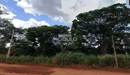 TERRENO à venda, Chácaras Tubalina e Quartel - Uberlândia/MG