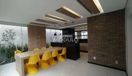 CASA DE CONDOMÍNIO à venda, 3 quartos, 1 suíte, 2 vagas, MORADA DA COLINA - Uberlândia/MG