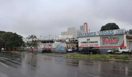 Galpão para locação no bairro Brasil