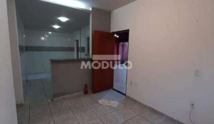 CASA RESIDENCIAL à venda, 5 quartos, 1 suíte, 4 vagas, NOVA UBERLANDIA - Uberlândia/MG
