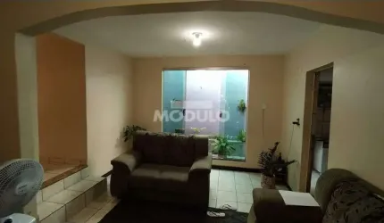 CASA RESIDENCIAL à venda, 4 quartos, 4 vagas, Brasil - Uberlândia/MG