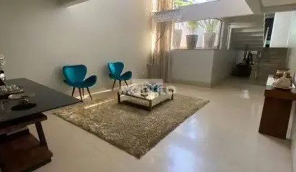 CASA RESIDENCIAL à venda, 4 quartos, 2 suítes, MORADA DA COLINA - Uberlândia/MG