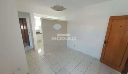 Apartamento para locação no Bairro Santa Mônica com 2 quartos