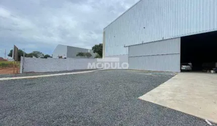 Galpão comercial para locação no Bairro Distrito Industrial
