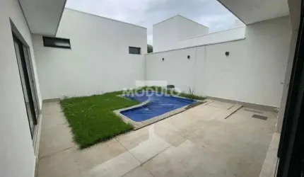Casa residencial em Condomínio Bairro Grand Ville