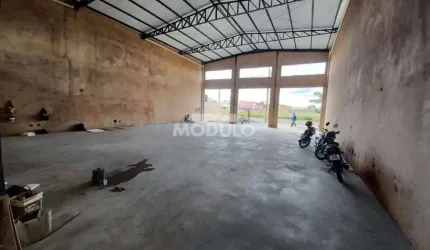 Barracão comercial para locação Bairro Novo Mundo