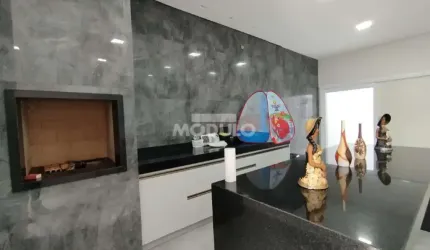 Casa com fino acabamento no Jardim Inconfidencia