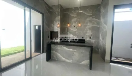 Exelente Casa com Fino Acabamento Alto Umuarama